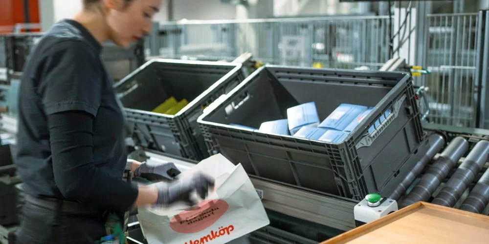 Omni-Channel-Automatisiertes Lager