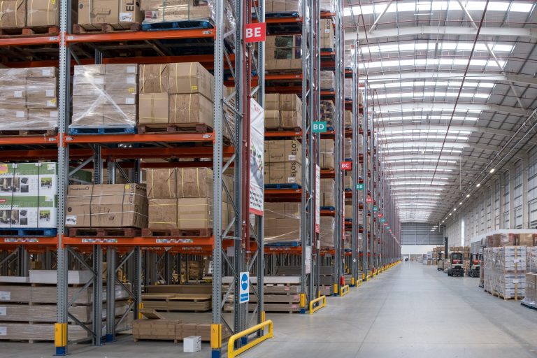 B&Q Saisonale Logistik durch neues Zentrum gestärkt