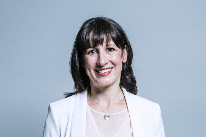 Kanzlerin Rachel Reeves trifft sich mit Führungskräften der Midlands-Transportunternehmen