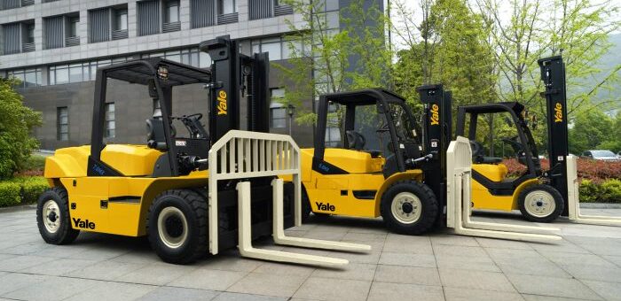 Lithium-Ionen-Gabelstapler für Innen- und Außenbereiche