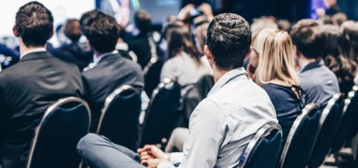 Konferenz: Navigieren in einer sich wandelnden Welt