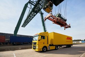 Elektro-RMG-Krane stärken die Intermodalfähigkeit von Baltic Hub Elektro-RMG-Krane stärken die Intermodalfähigkeit von Baltic Hub