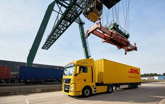 Elektro-RMG-Krane stärken die Intermodalfähigkeit von Baltic Hub